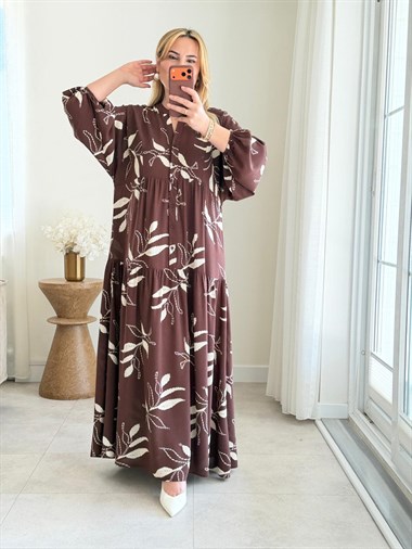 9097 Kahve Yaprak Desen Maxi Elbise