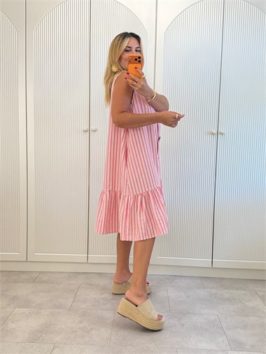 9646 Pembe Çizgili Ahşap Düğme Elbise