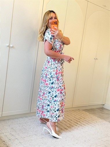 9359 Pembe Çiçek Bel Lastikli Gömlek Elbise