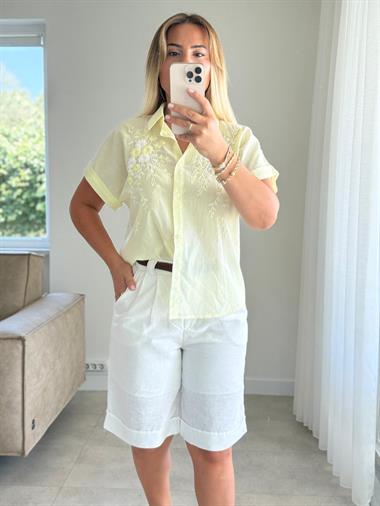 8268 Beyaz Astarlı Şort 