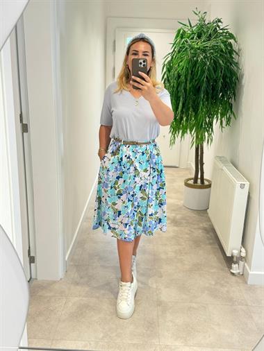 6082 Buz Mavi V Yaka Modal Tshirt