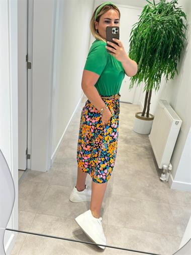 6081 Yeşil Bisiklet Yaka Basic Tshirt