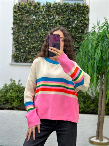 3389 Pembe Çizgili Renkli Kazak