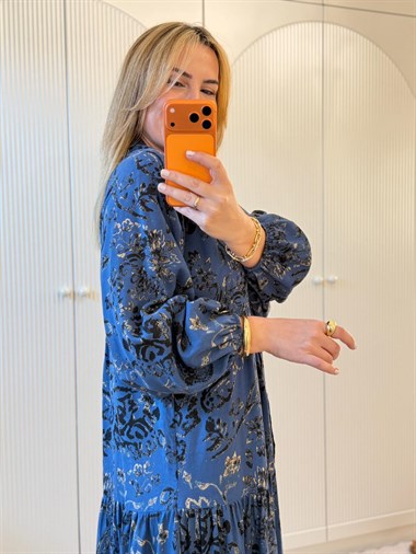 9145 İndigo Desenli Maxi Elbise