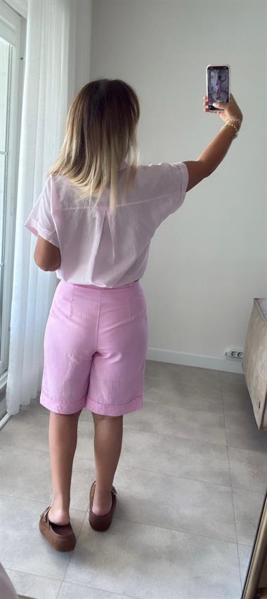 8266 Pembe Kemerli Şort 