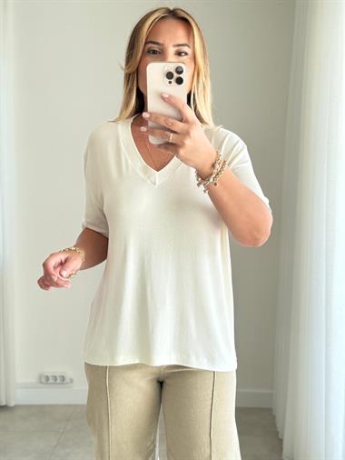 6147 Orj Marka V Yaka Beyaz Tişört