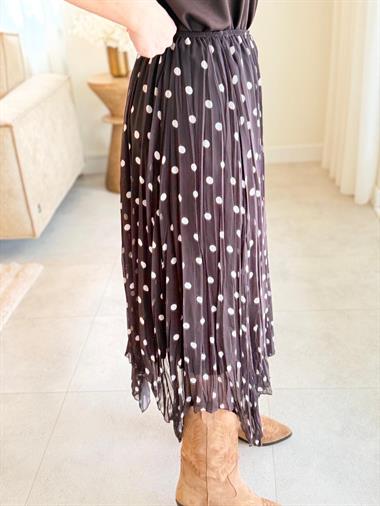 8943 Kahve Puantiye Desen Etek