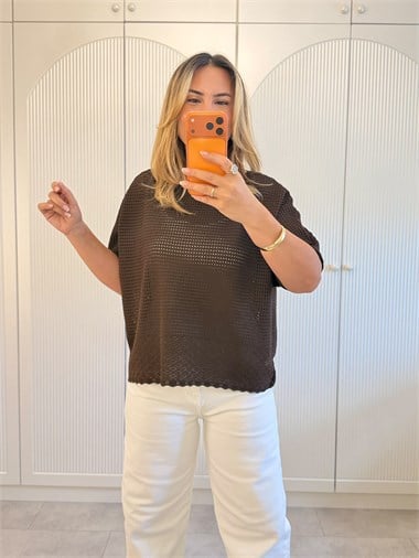 9693 Kahve Delikli Triko