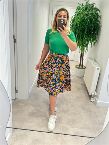 6081 Yeşil Bisiklet Yaka Basic Tshirt