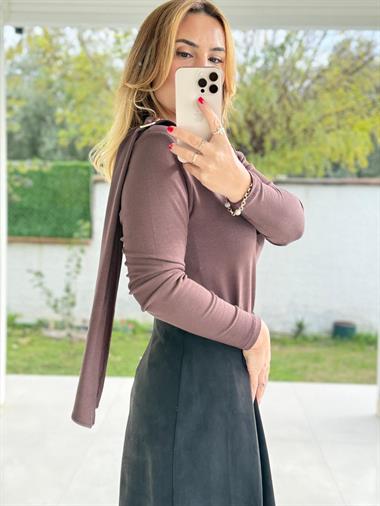 8701 Siyah Süet Etek