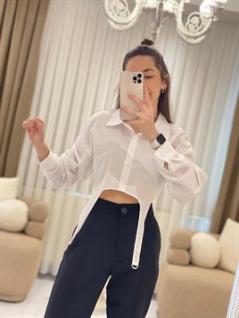 3130 Beyaz Ön Bağlama Gömlek