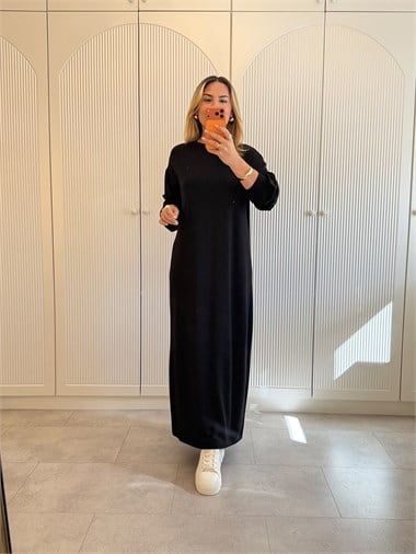 9715 Siyah Uzun Kollu Bisiklet Yaka Elbise
