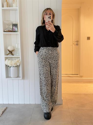 6829 Siyah Ekru Leopar Pantolon