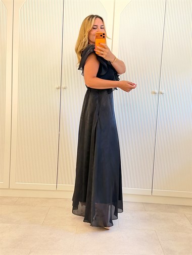 9539 Siyah Premium Volanlı Organze Elbise