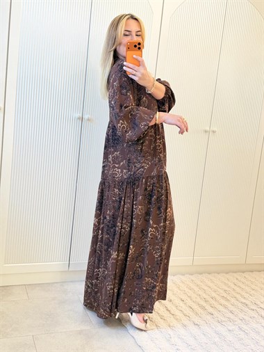 9146 Kahve Desenli Maxi Elbise