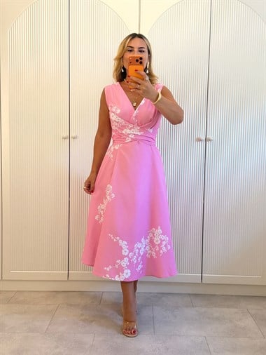 9498 Pembe Çiçekli Sıfır Kol Elbise