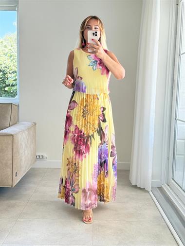 ÇİÇEKLİ PİLİSE ELBİSE