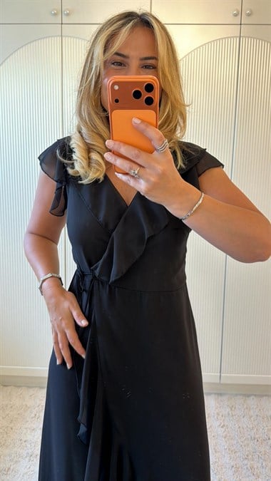 9416 Siyah Premium Kruvaze Volanlı Sifon Elbise