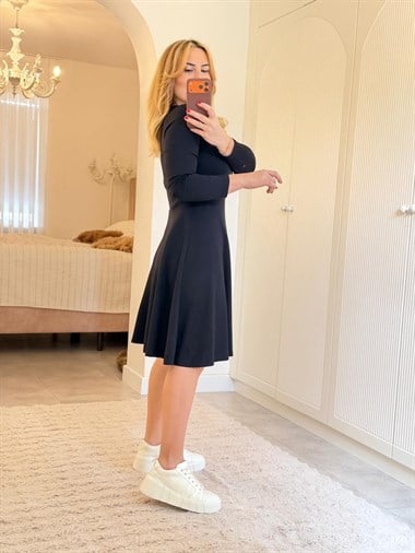9106 Siyah Bisiklet Yaka Fermuarlı Midi Elbise