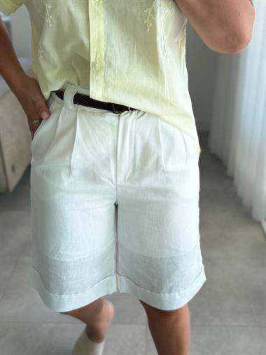 8268 Beyaz Astarlı Şort 