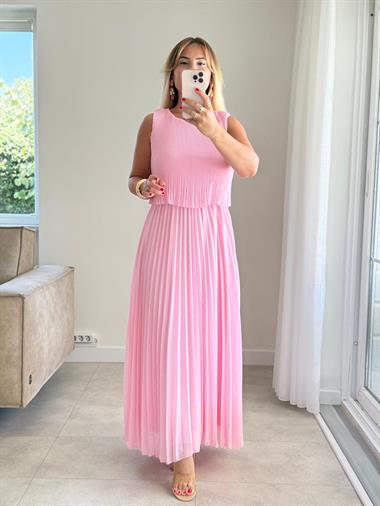 PEMBE PİLİSE ELBİSE