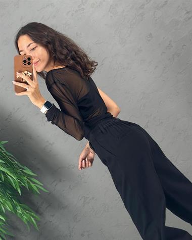 3368 Siyah Garnili Cut Out Bluz