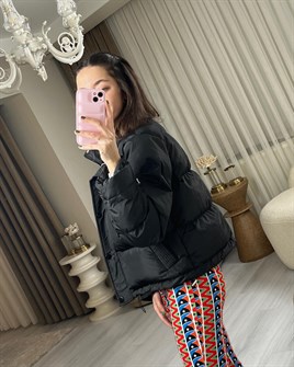 3200 Siyah Şişme Mont