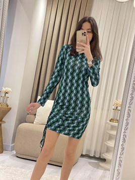 0048 Yeşil Yandan Büzgülü Elbise