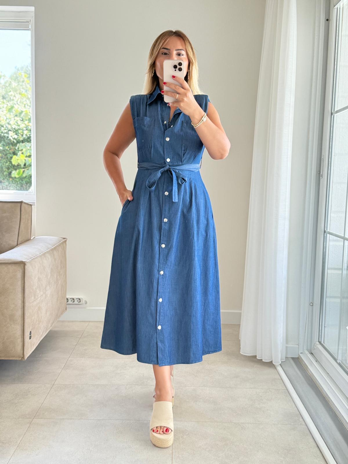 8251 Vatkalı Çıtçıt Kot Elbise