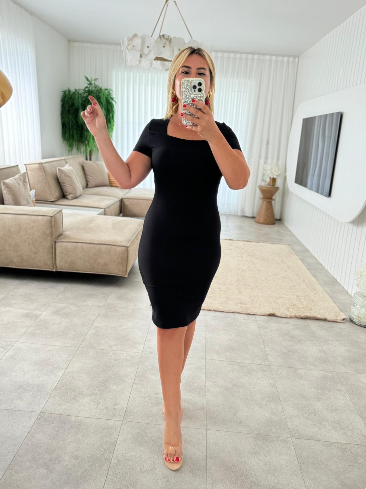 6579 Kare Yaka Midi Siyah Elbise