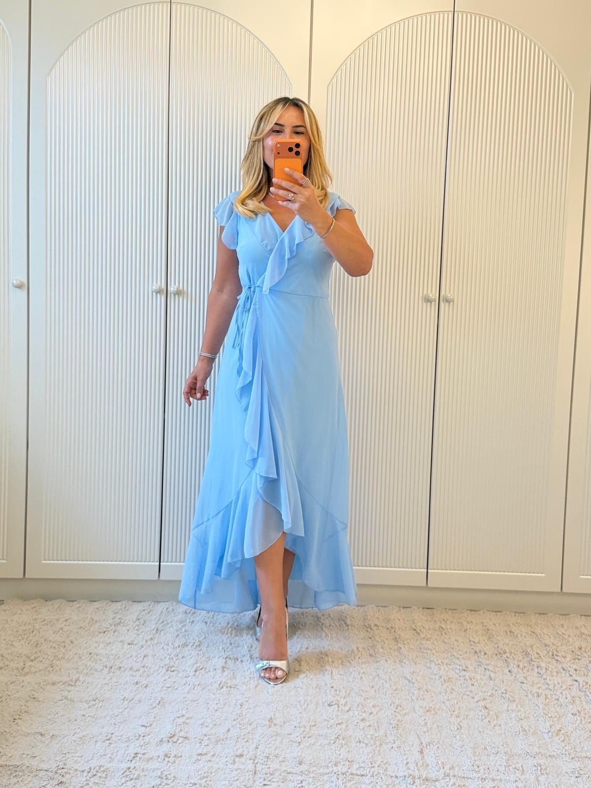 9417 Bebe Mavi Premium Kruvaze Volanlı Sifon Elbise