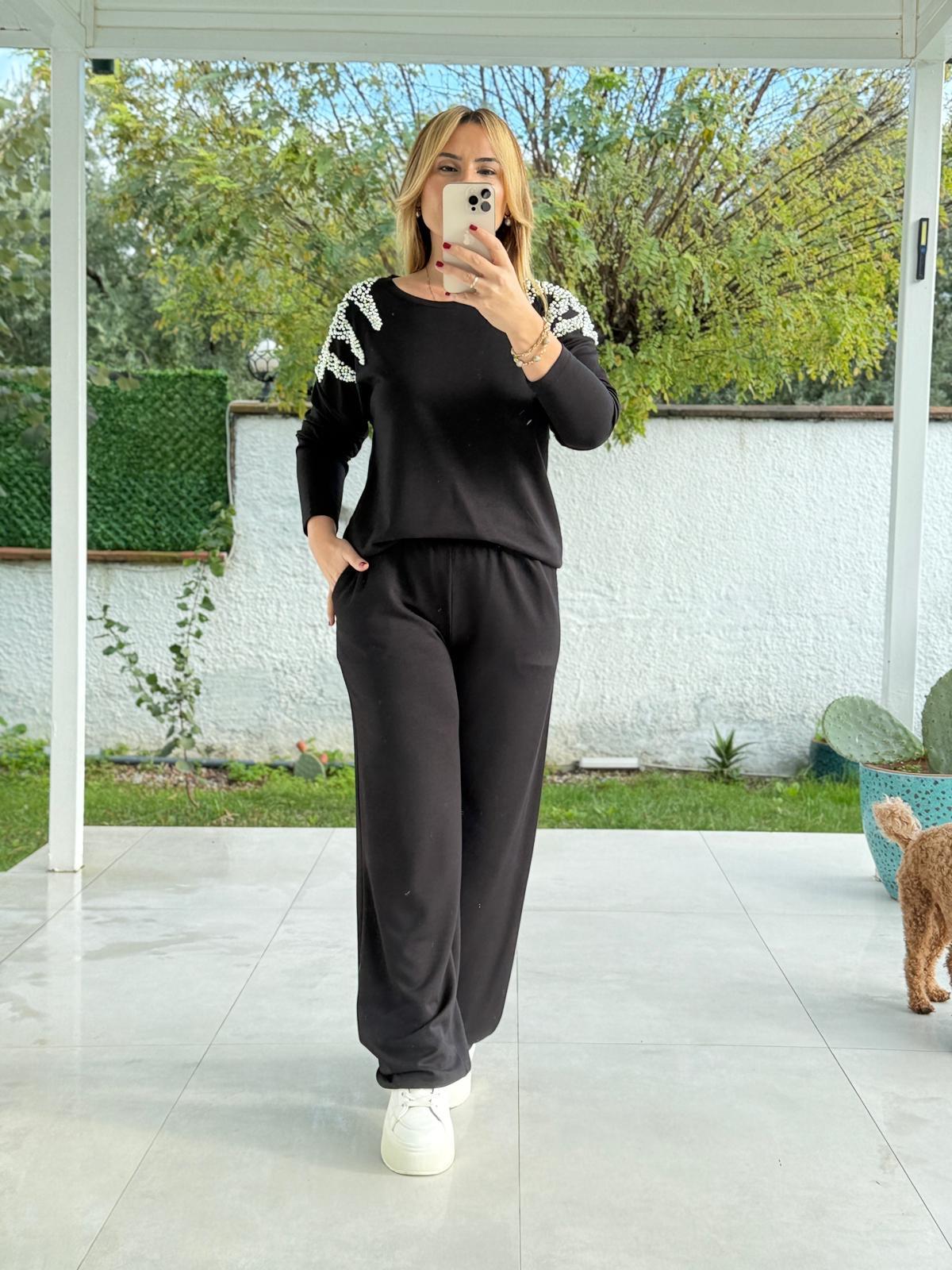 8768 İnci Aksesuar Siyah Takım