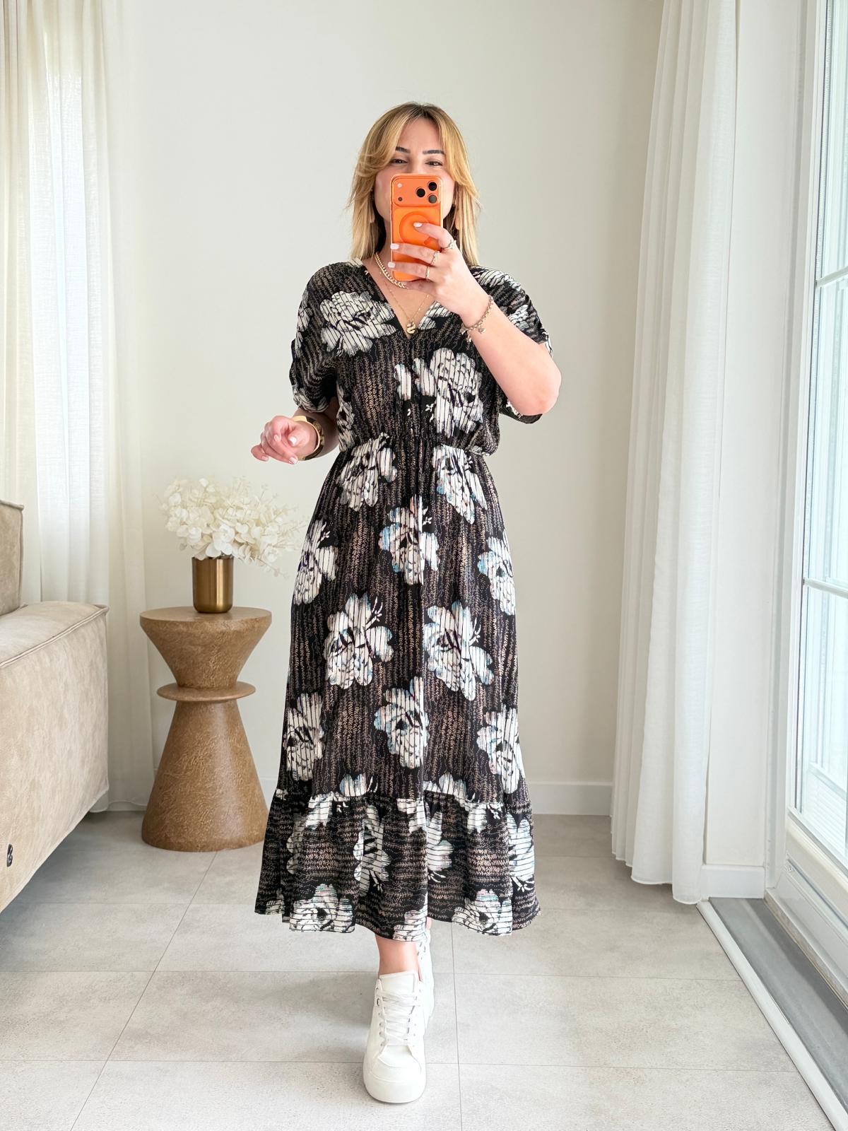 8982 Siyah Çiçek Desen v Yaka Bel Lastikli Elbise