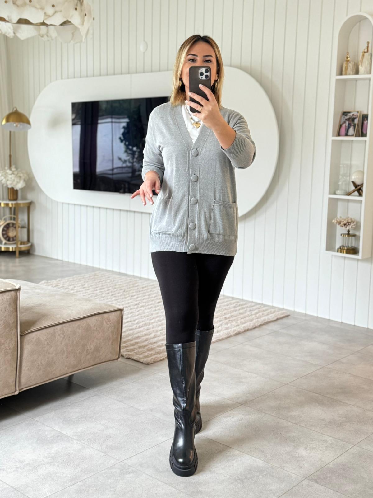 7200 Gri Düğmeli Pamuk Hırka