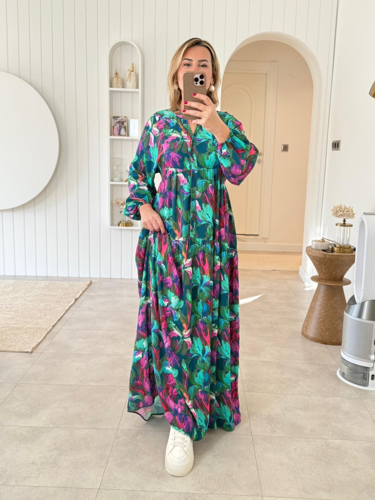7284 Renkli Düğmeli Maxi Elbise