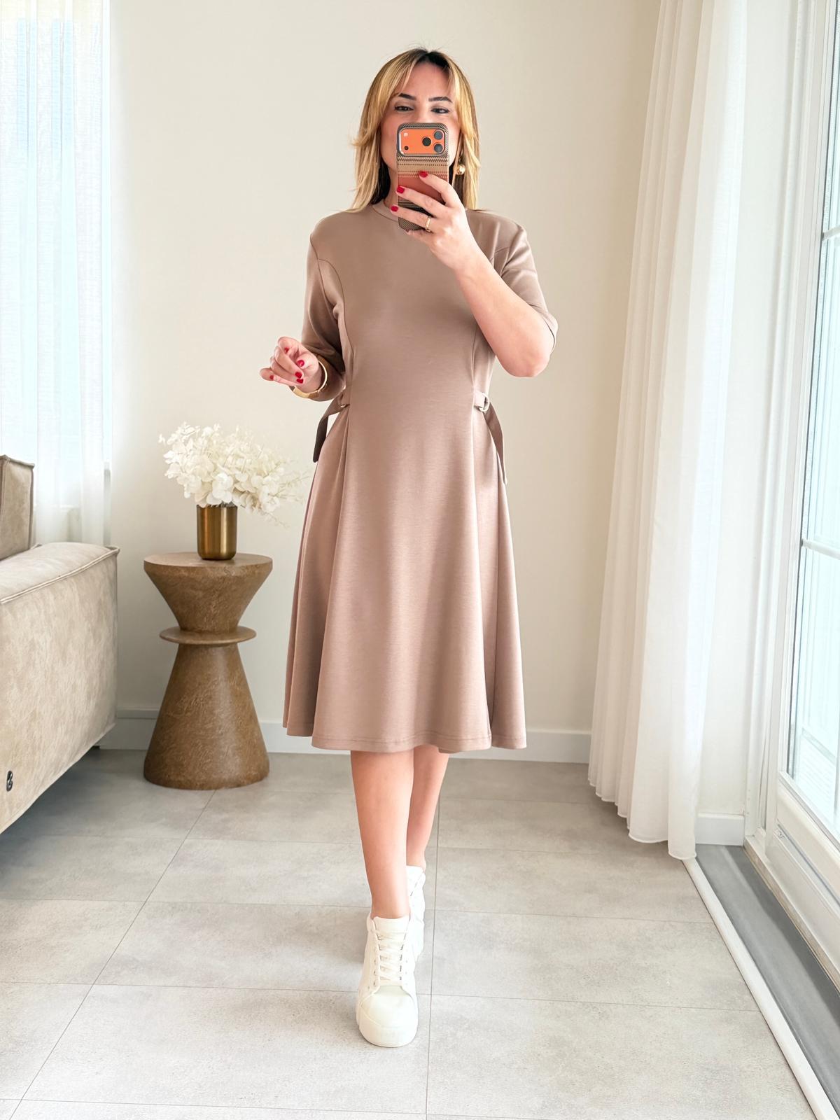 8965 Sütlü Kahve Bisiklet Yaka Modal Elbise