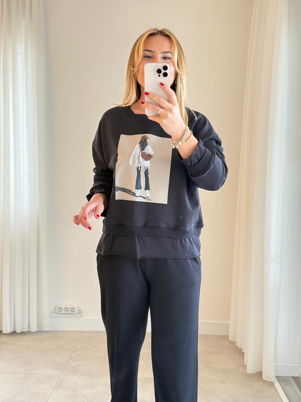 7301 Siyah Baskı Detay Sweat