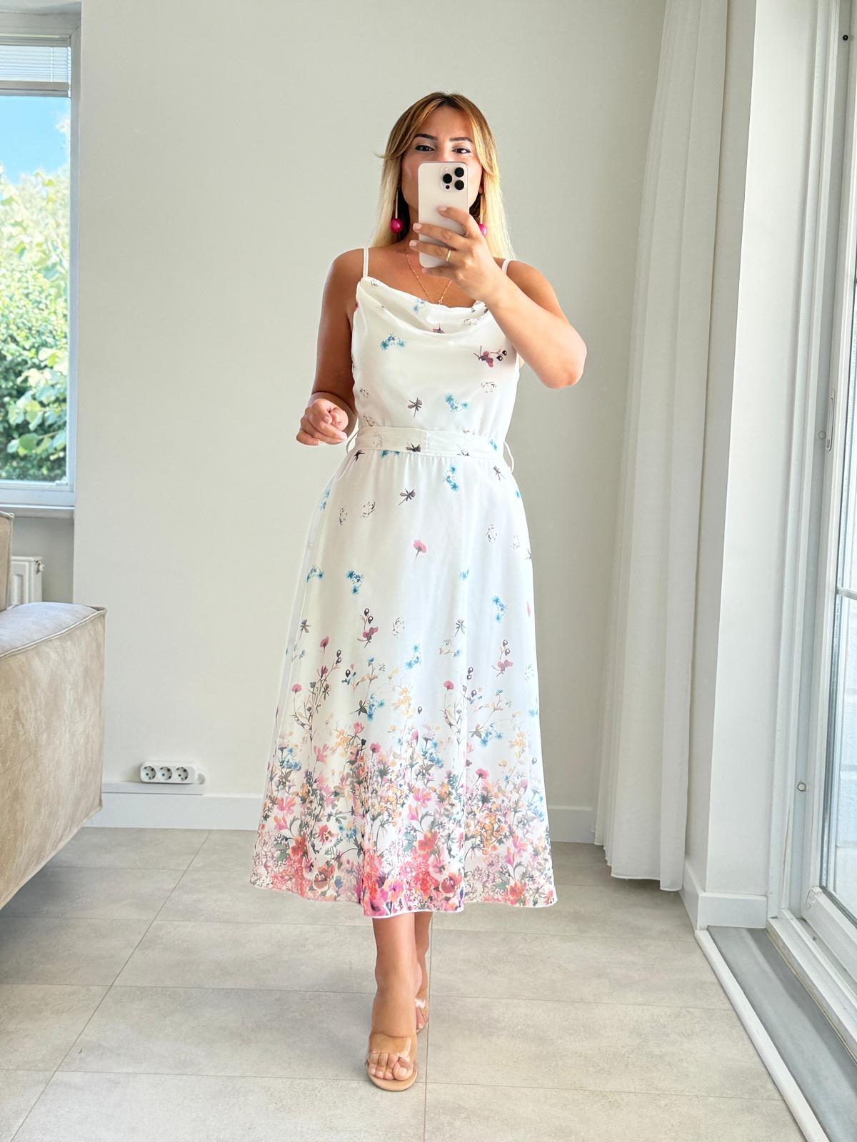 8404 Ekru Çiçekli Degaje Elbise