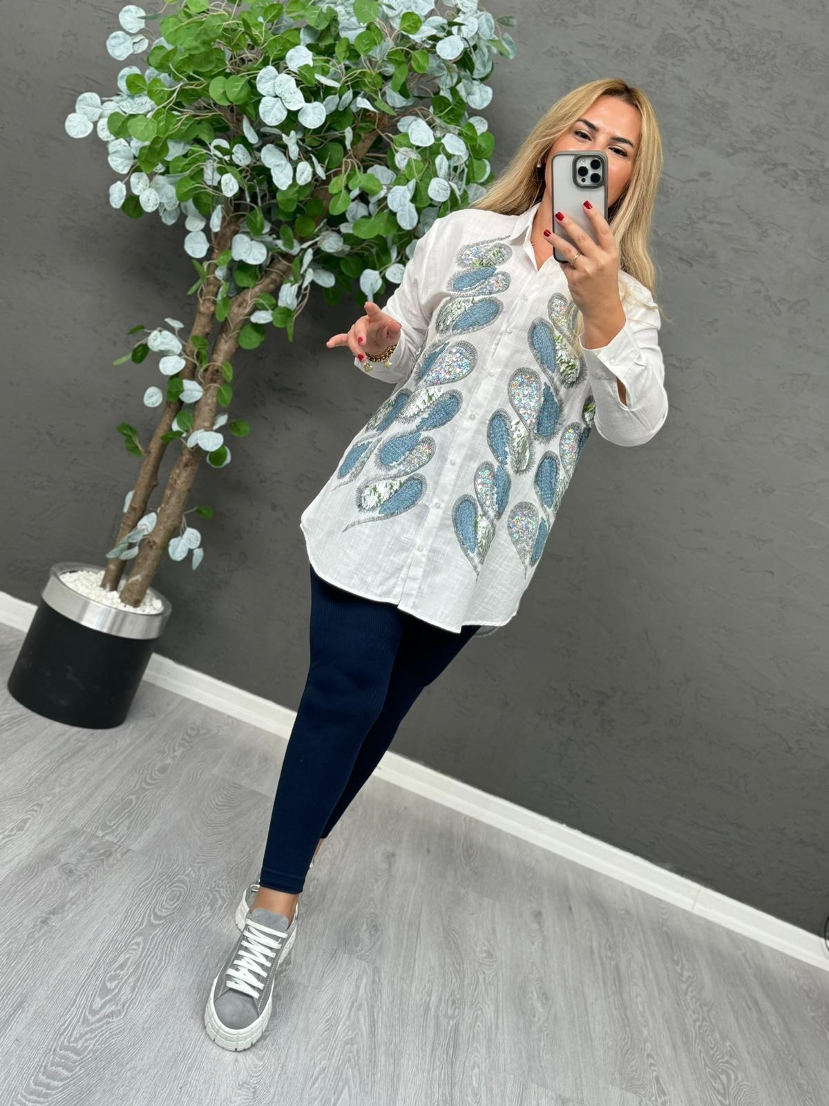 5553 Pul İşleme Beyaz Gömlek