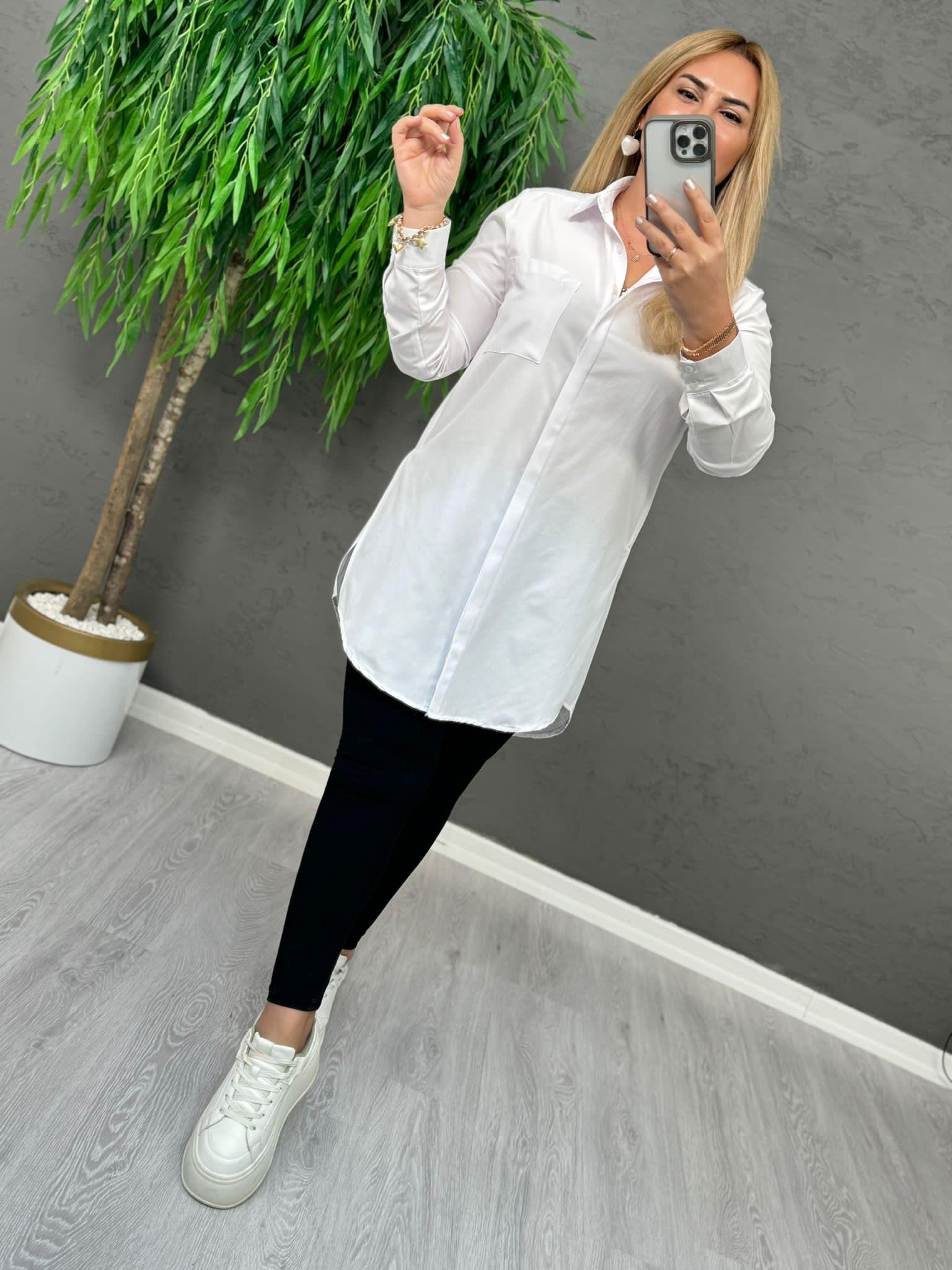 5567 Beyaz Yan Yırtmaçlı Gömlek