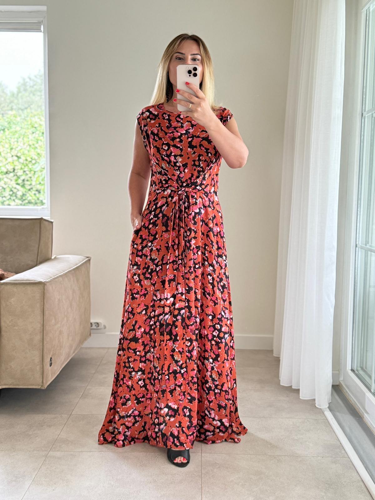 7993 Turuncu Belden Bağlamalı Maxi Elbise