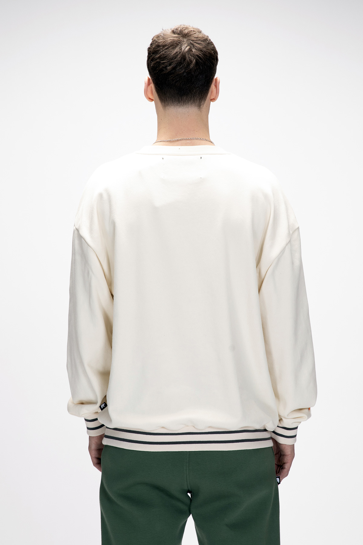 VECNA CREWNECK OS PRINTED CREWNECK BEYAZ BELİRTİLMEMİŞ MAN SWEATSHIRT VECNA CREWNECK OSVECNA CREWNECK OS