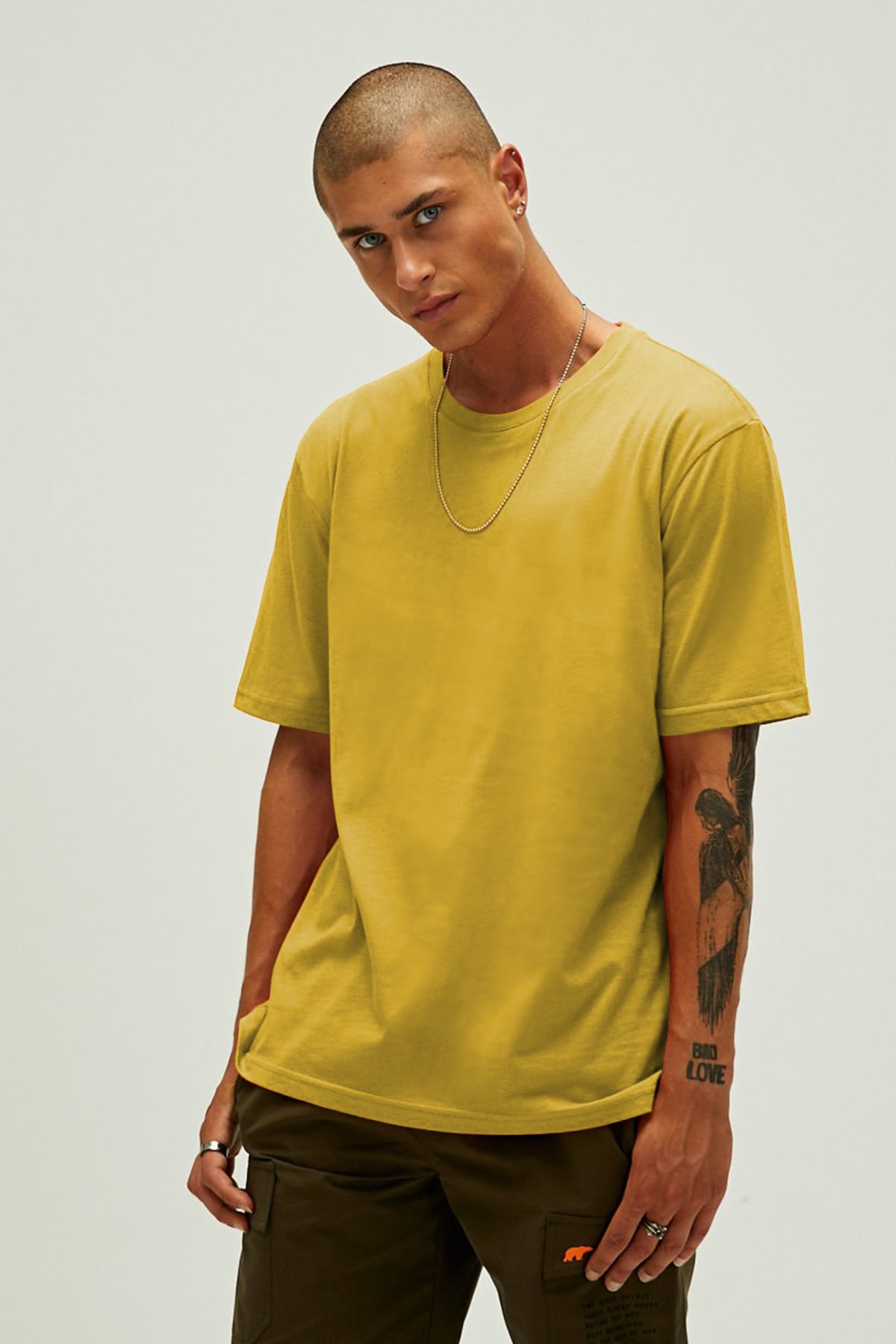 ROUTINE BASIC T-SHIRT BASIC T-SHIRT SARI  MAN T-SHIRT ROUTINE BASIC T-SHIRTROUTINE BASIC T-SHIRT