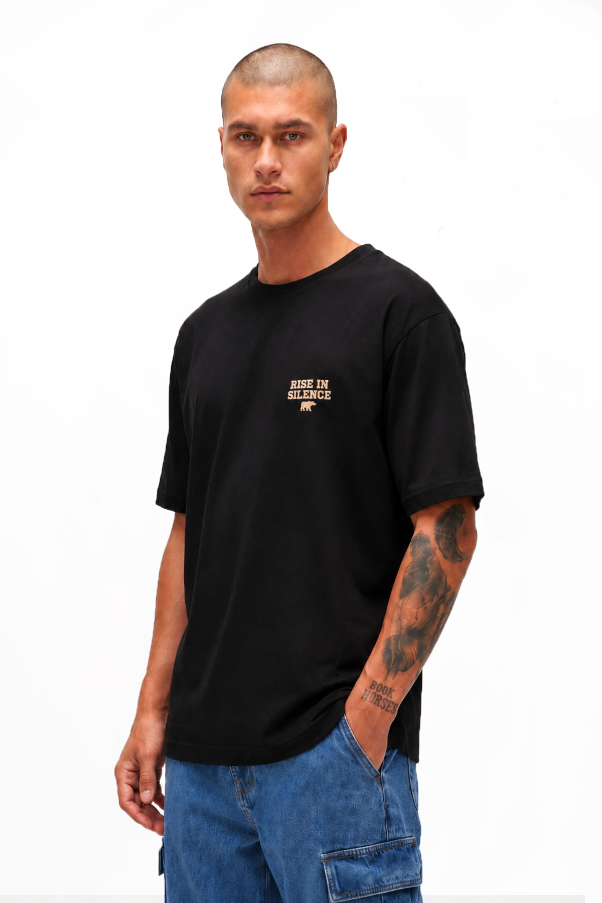 RISE T-SHIRT BASIC T-SHIRT SİYAH DÜĞMELİ MAN T-SHIRT RISE T-SHIRTRISE T-SHIRT