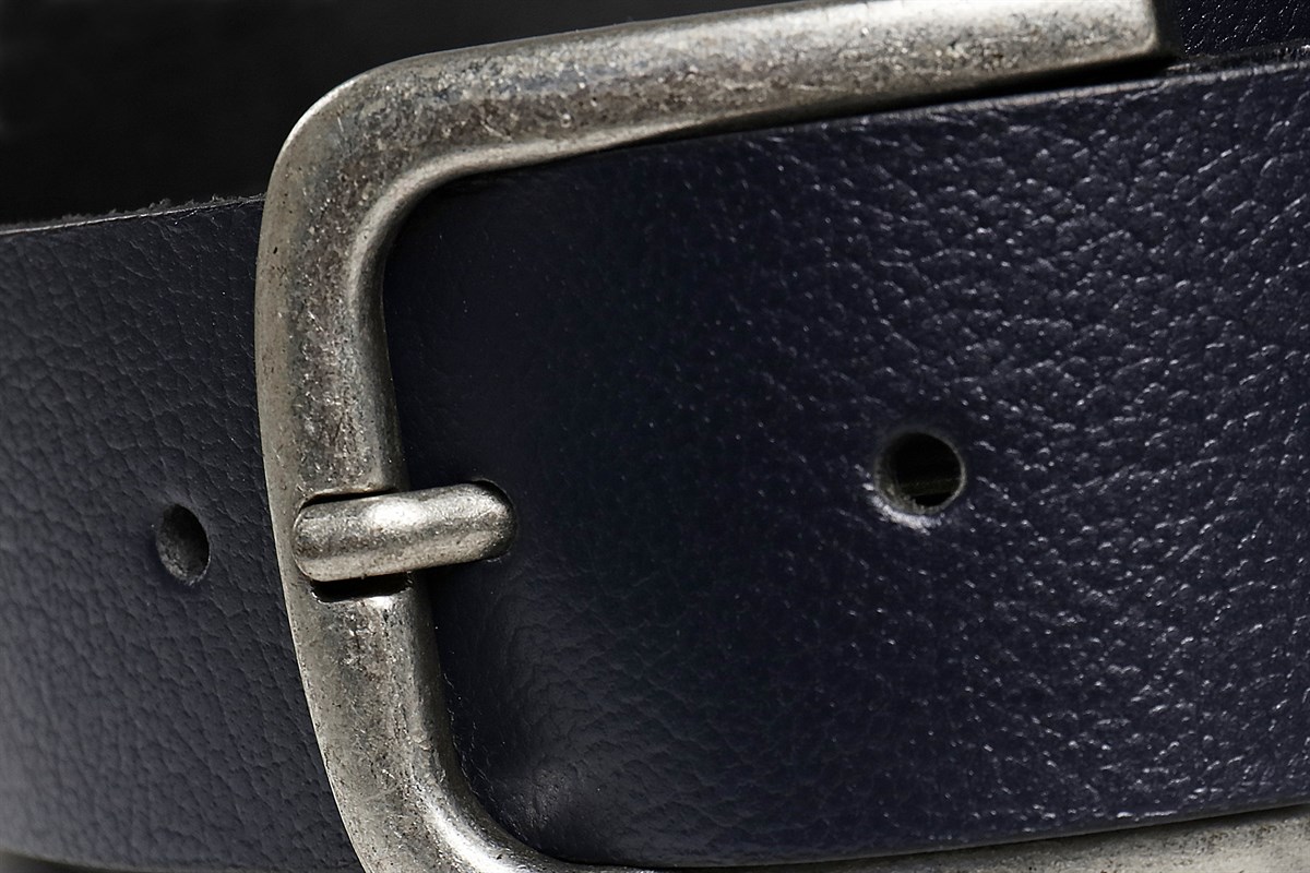 Point Leather Belt Navy Blue