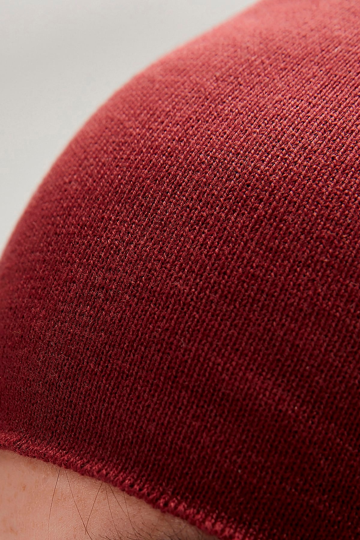 Simple II Maroon Beanie