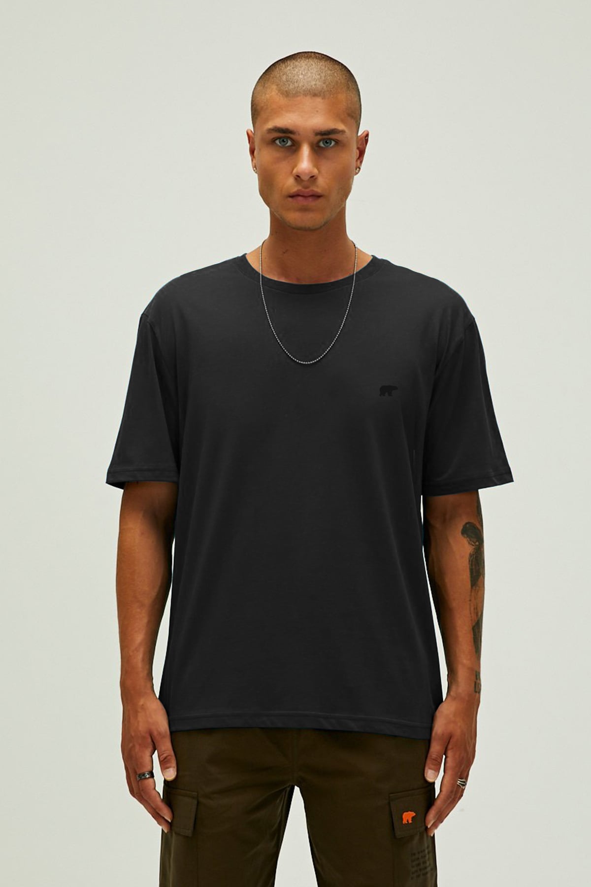 ROUTINE BASIC T-SHIRT BASIC T-SHIRT SİYAH  MAN T-SHIRT ROUTINE BASIC T-SHIRTROUTINE BASIC T-SHIRT