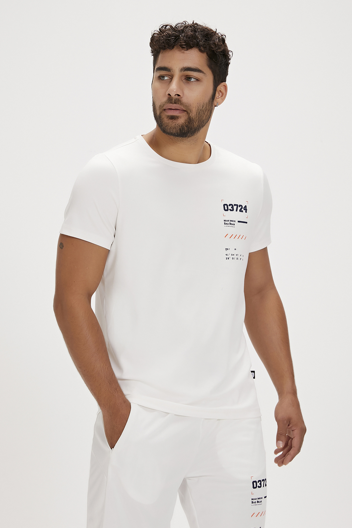 Jesse Off-White Mens T-Shirt