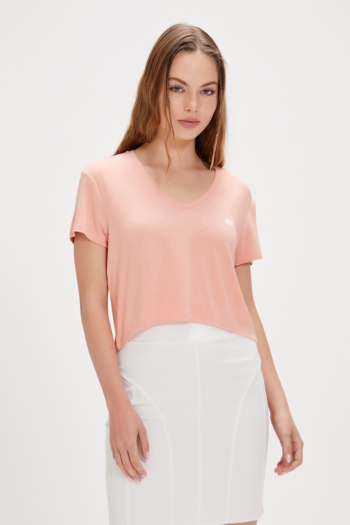 Menas Pembe V-Neck Womens T-Shirt