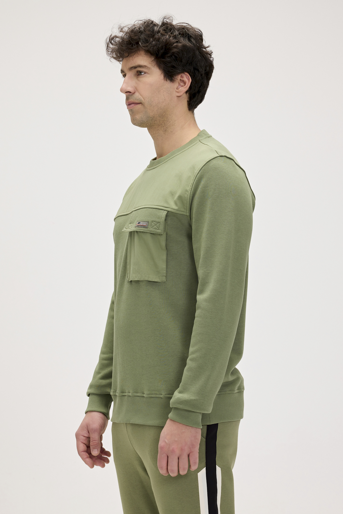 Re-Beverly Thyme Mens Sweatshirt